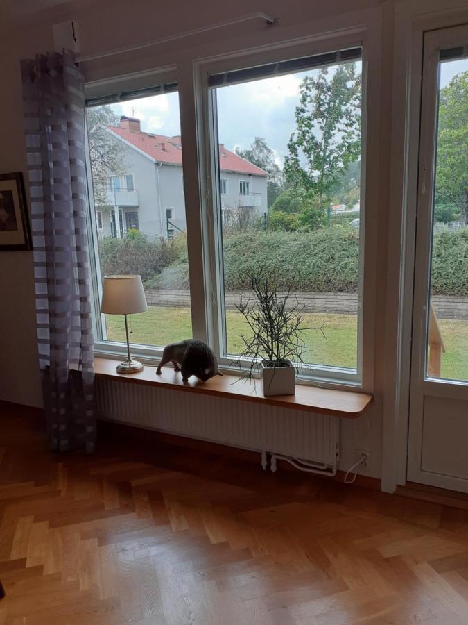 Villa Mitt I Ullared - 400M Till Gekas Exterior photo
